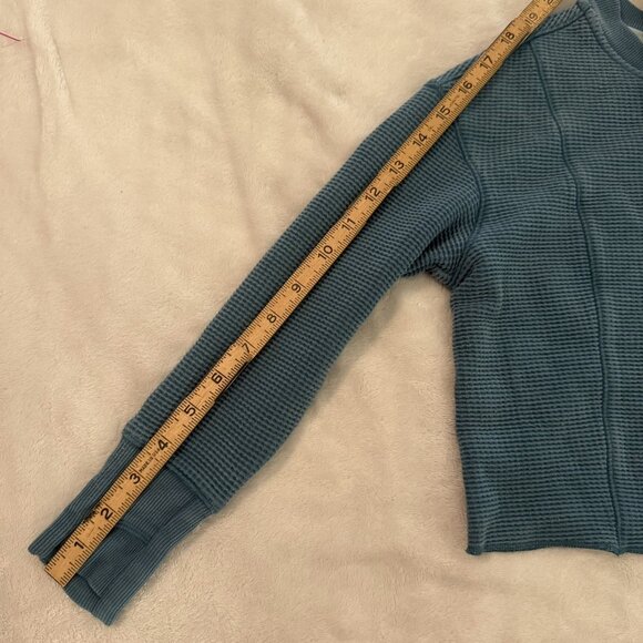 Athleta Girl's Long Sleeve Textured Top Henley Dark Teal Blue Green XS 6 - Picture 8 of 8